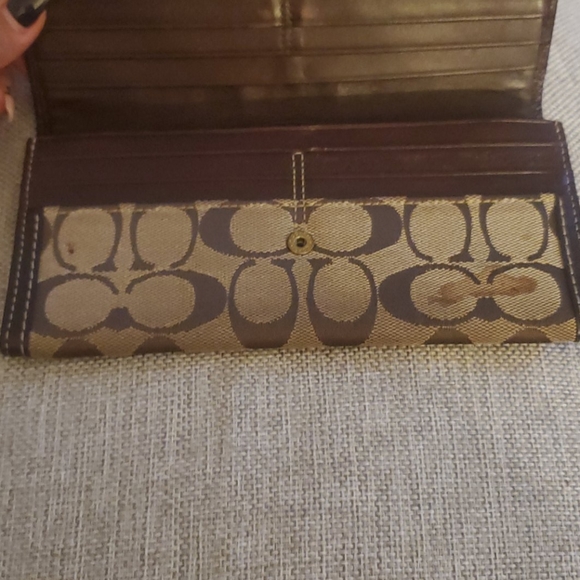 Used Coach Wallet - Picture 5 of 6